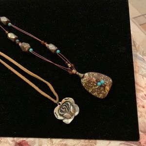 2 beautiful necklaces, adjustable chain. Smoke & pet free home.